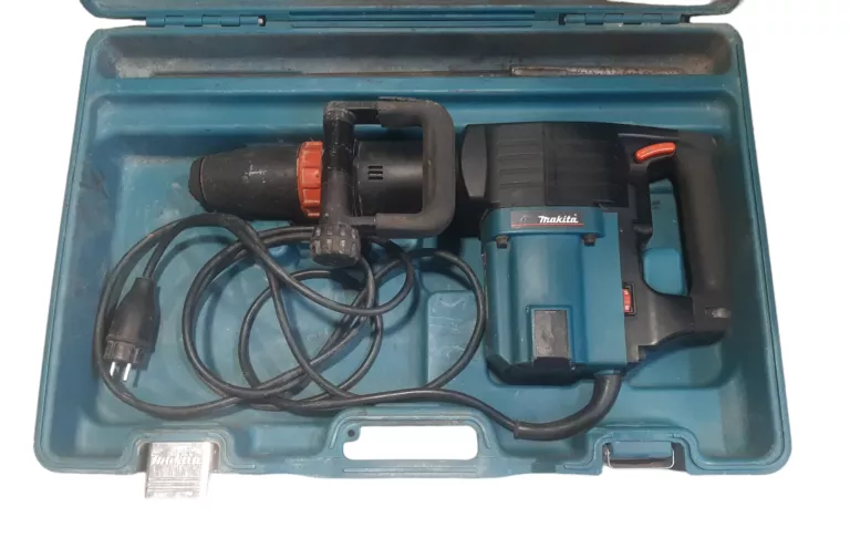 mlot-udarowy-makita-hm1202c-walizka-stan-uzywany