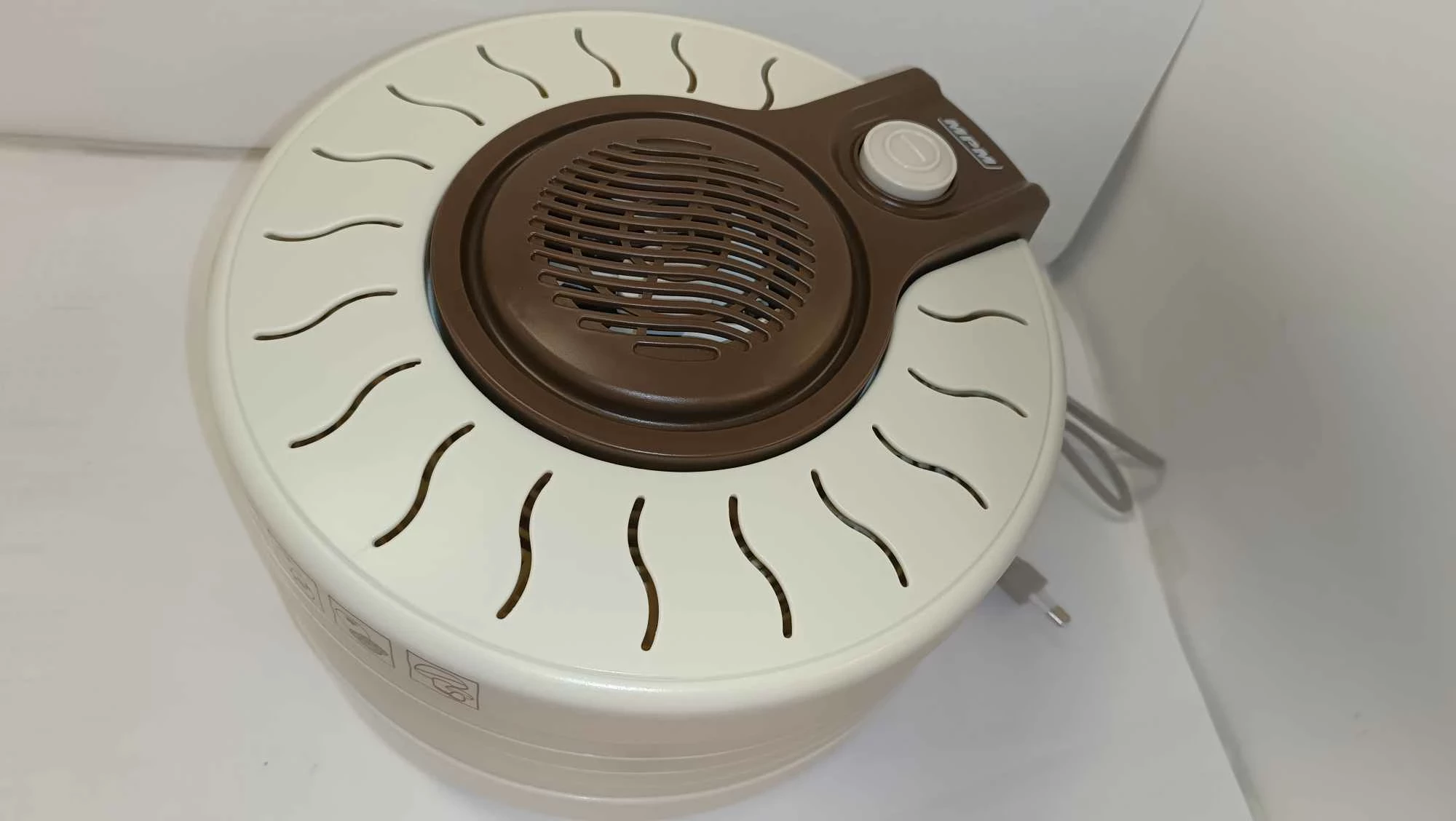 suszarka-do-grzybow-owocow-i-warzyw-mpm-bsg-01-model-bsg-01