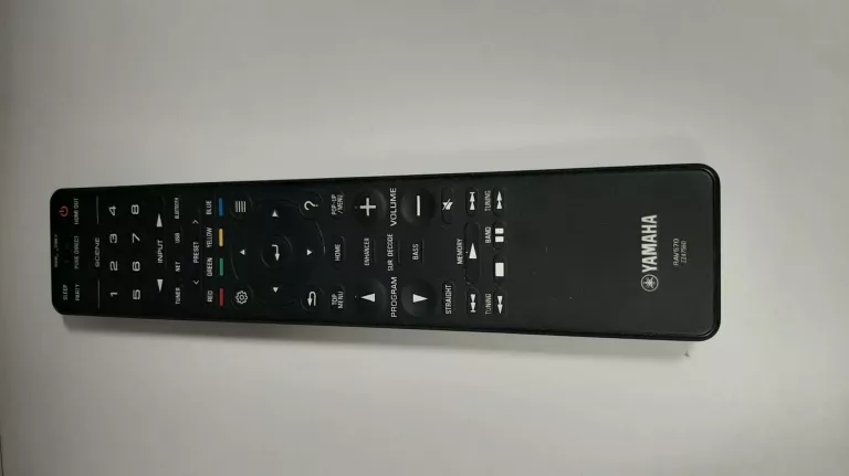 amplituner-yamaha-rx-v685-system-dzwieku-72