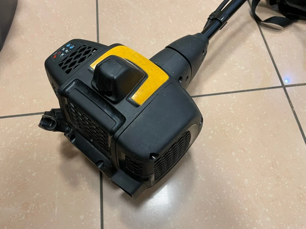 wykaszarka-spalinowa-mcculloch-b40b-elite-15kw-zasilanie-spalinowe