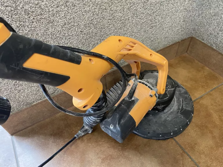 RIWALL PRO DZIDA 1500 SZLIFIERKA ŻYRAFA
