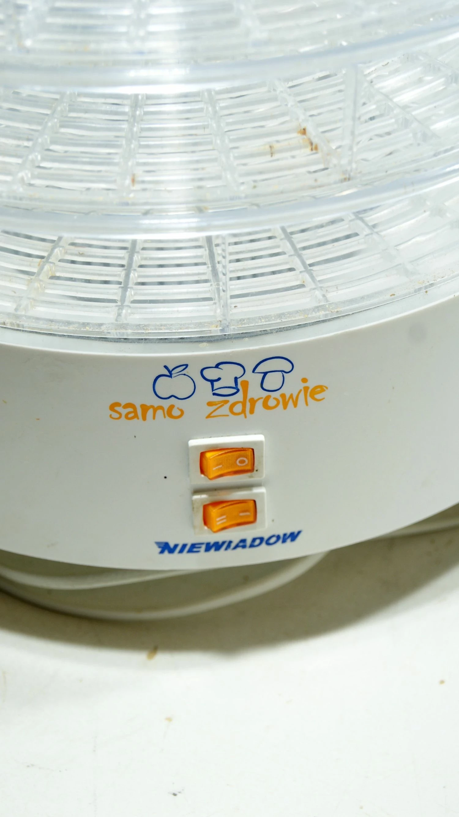 zaskakujaca-suszarka-do-grzybow-niewiadow-dobry-stan-zamkowa-4-ostrzeszow