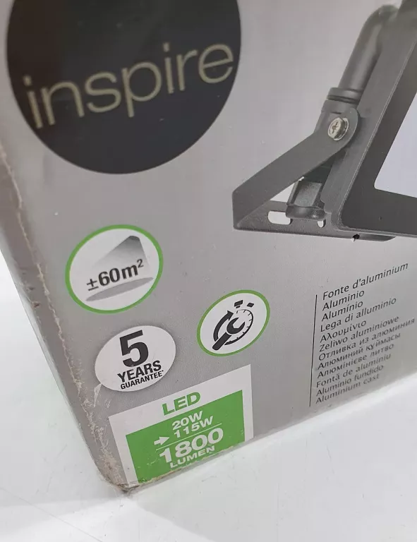 LAMPA HALOGENOWA ZEWNETRZNA YONKERS/PUD
