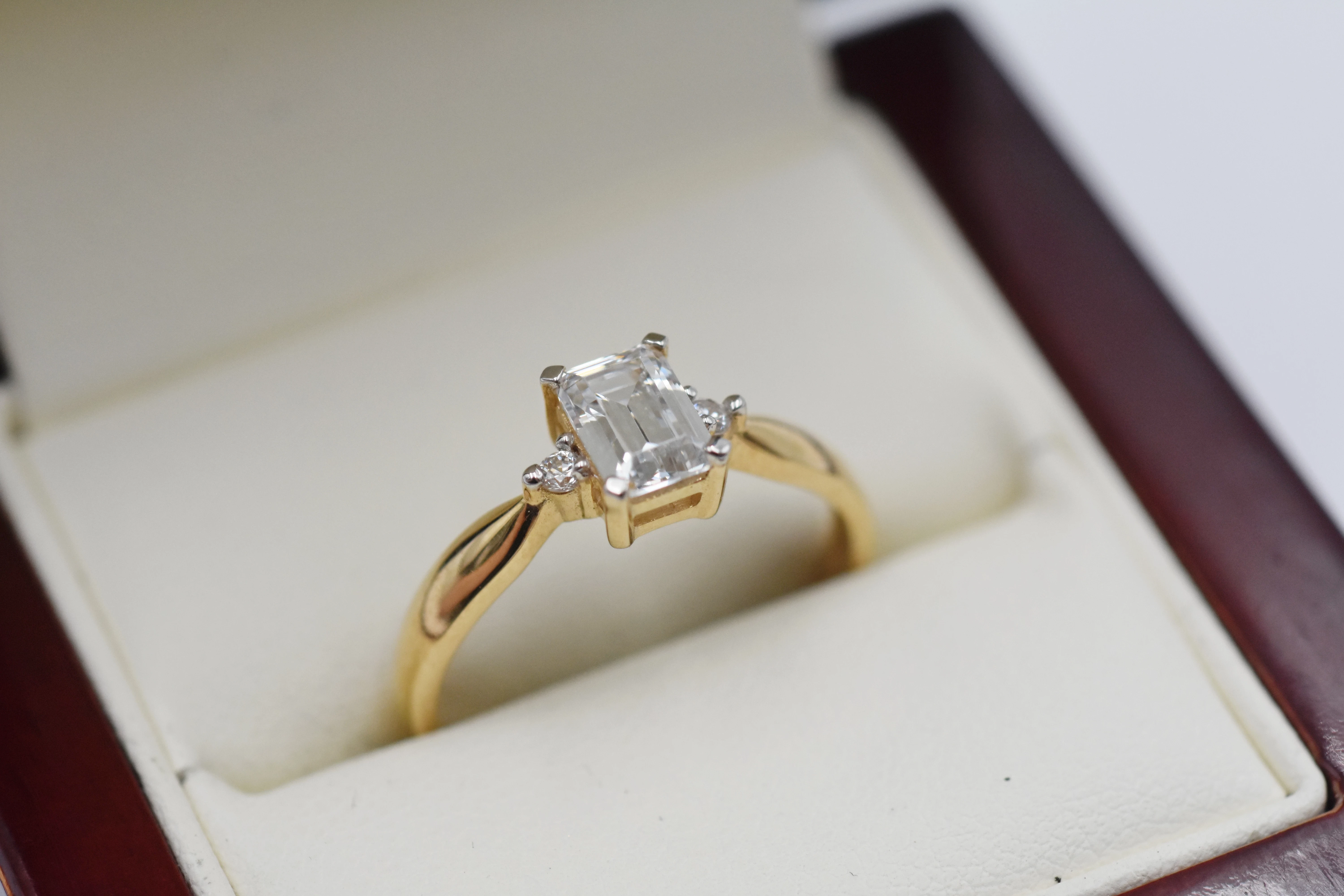 zloty-pierscionek-585-14k-281g-22r-rodzaj-2205-16