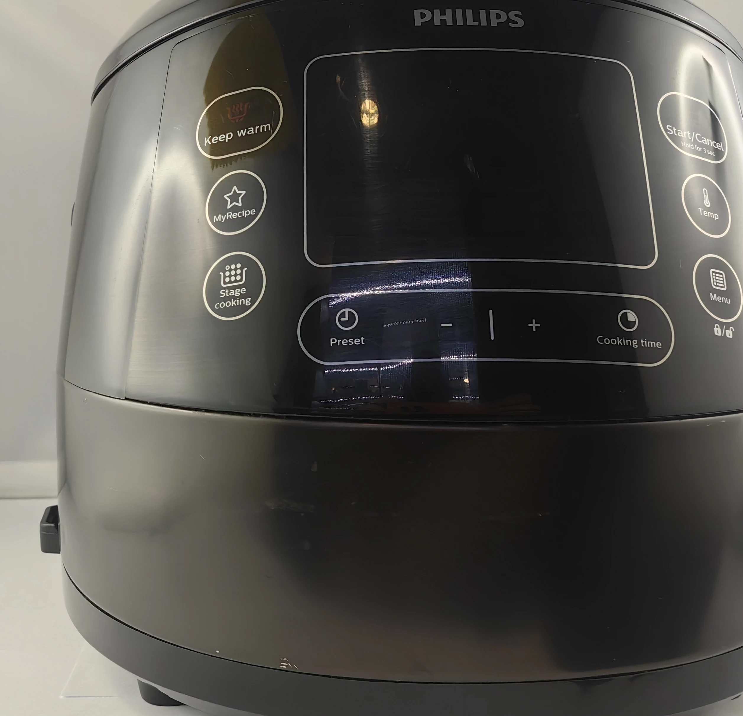 multicooker-philips-hd4749-stan-uzywany