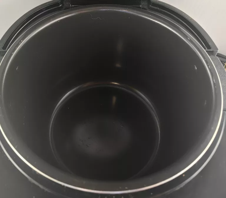 MULTICOOKER PHILIPS HD4749