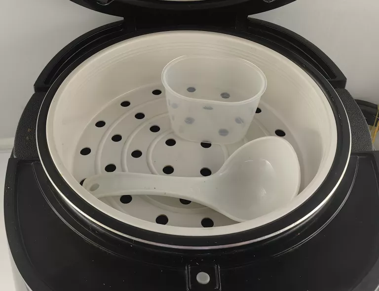 MULTICOOKER PHILIPS HD4749