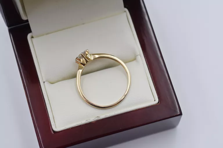 zloty-pierscionek-z-cyrkonia-pr585-14k-r22-255g-waga-255