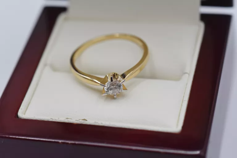 ZŁOTY PIERŚCIONEK Z CYRKONIĄ PR.585 14K R.22 2,55G