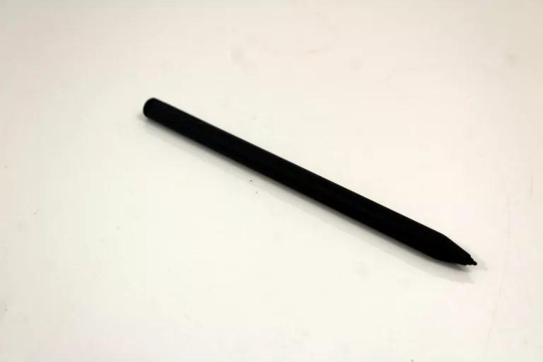 tablet-czytnik-remarkable-2-rysiketui-kod-producenta-7090045251102