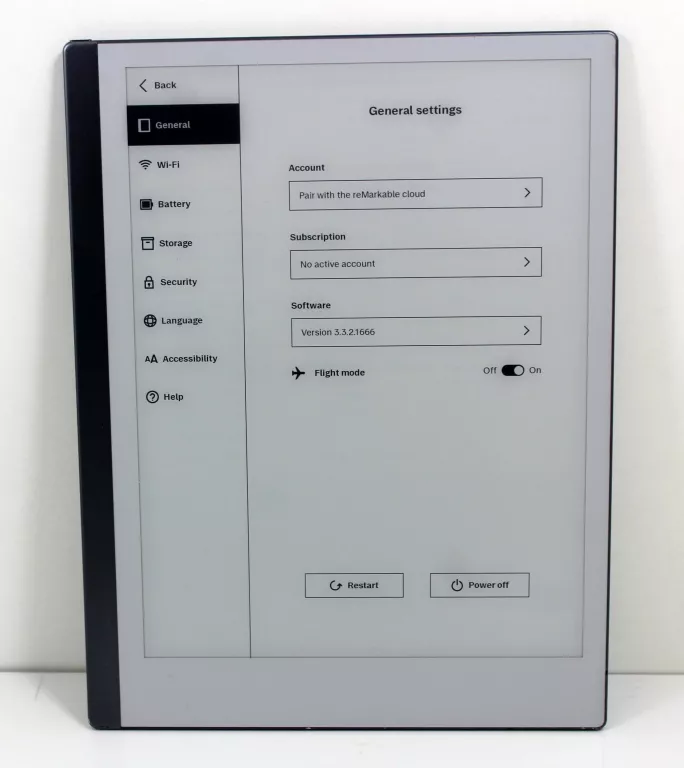 tablet-czytnik-remarkable-2-rysiketui-kolor-szary