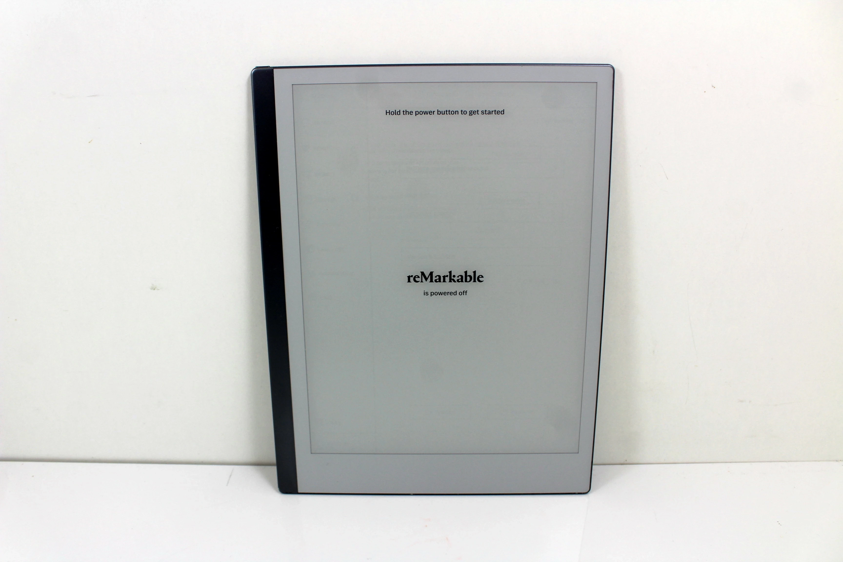 tablet-czytnik-remarkable-2-rysiketui-marszalkowska-60-warszawa