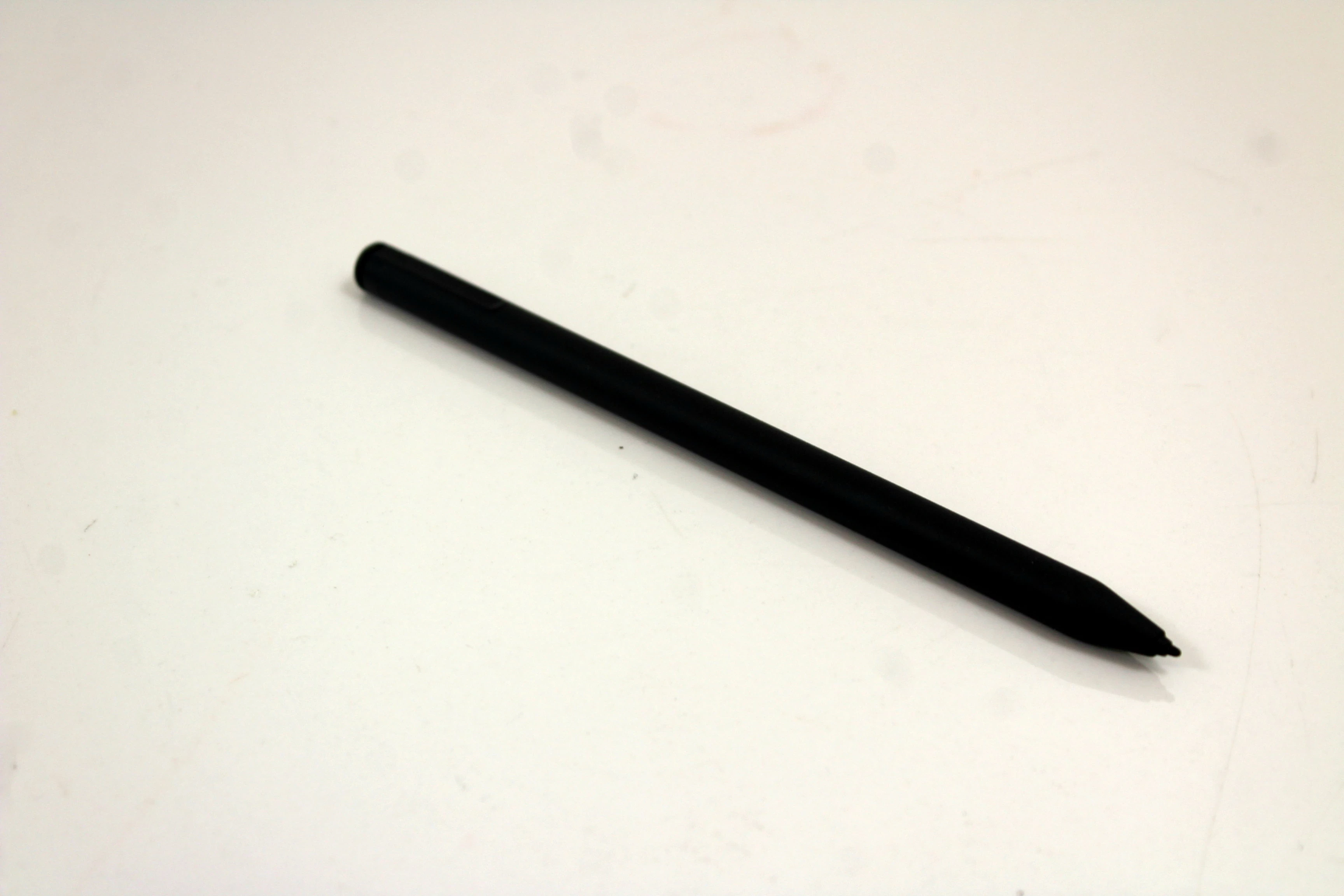 tablet-czytnik-remarkable-2-rysiketui-kod-producenta-7090045251102