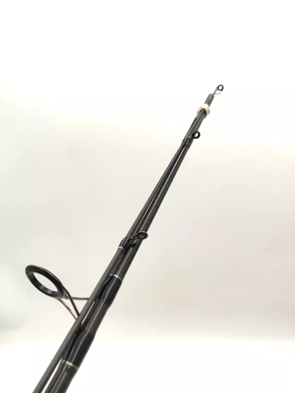 WĘDKA FL NOBLE II CARBON SPINNING C.W. 270CM 10-30G