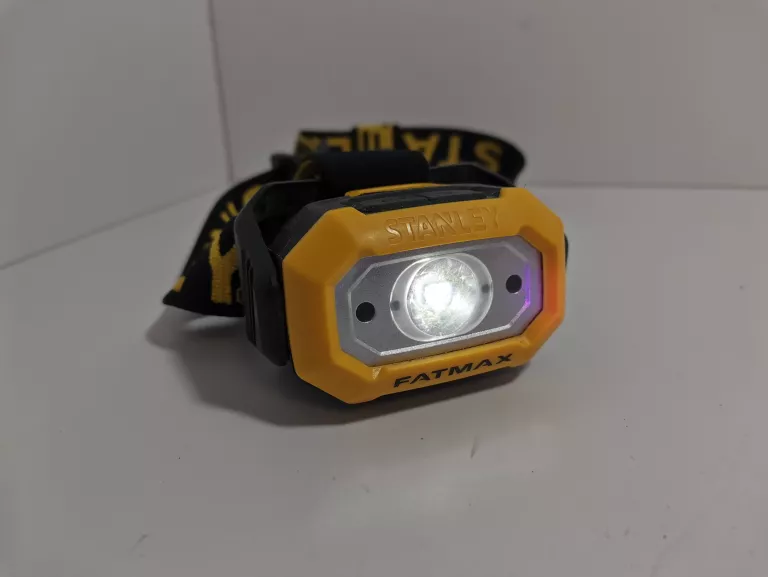LATARKA CZOŁOWA Z SENSOREM RUCHU STANLEY FATMAX 200LM FMHT81509-0
