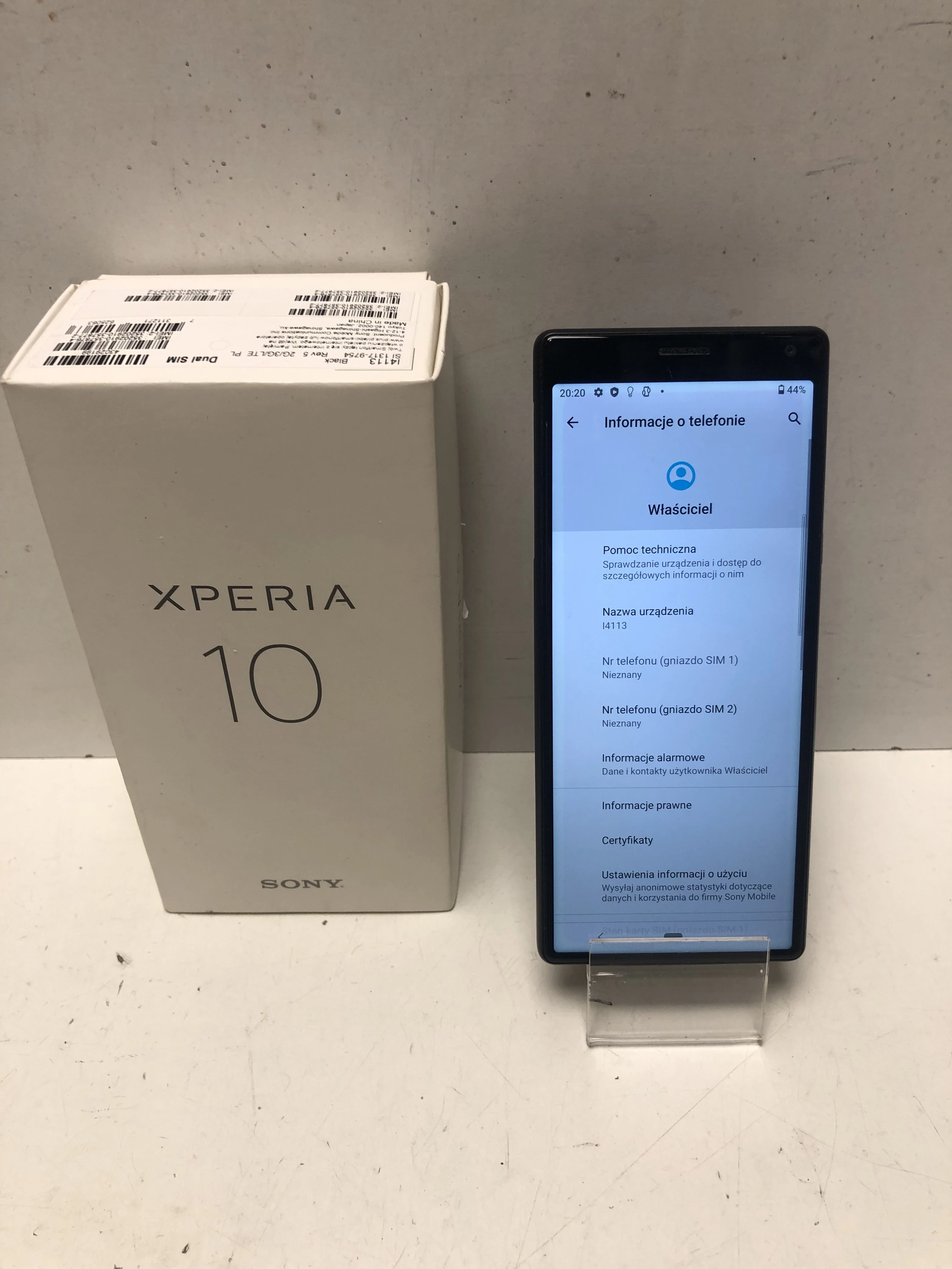 TELEFON XPERIA 10 3/64GB OPIS!!