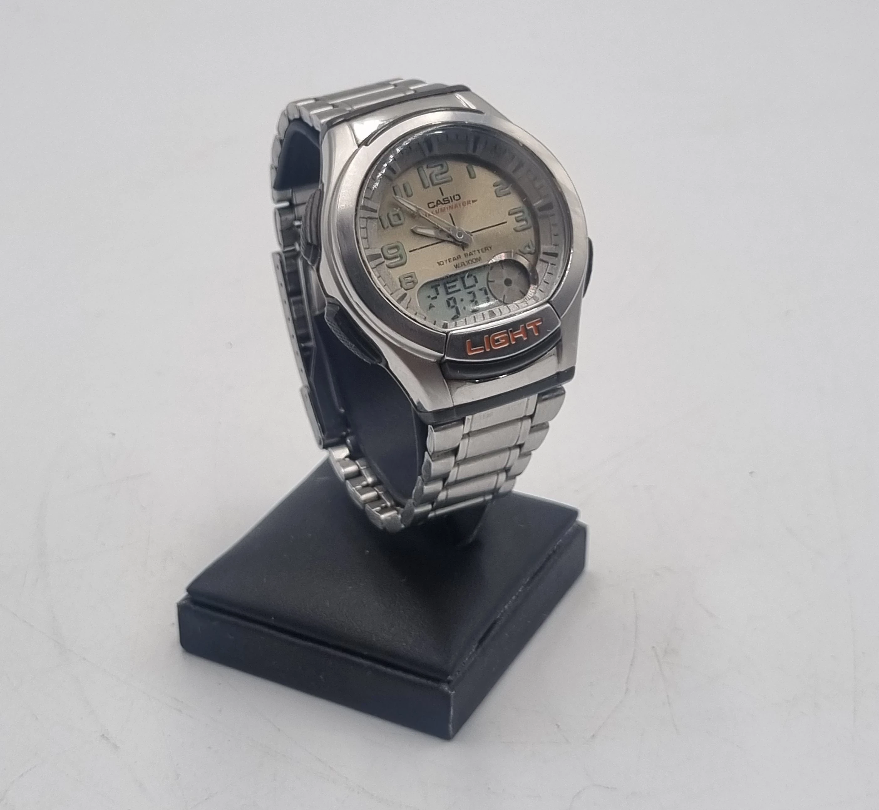 zegarek-casio-stan-uzywany