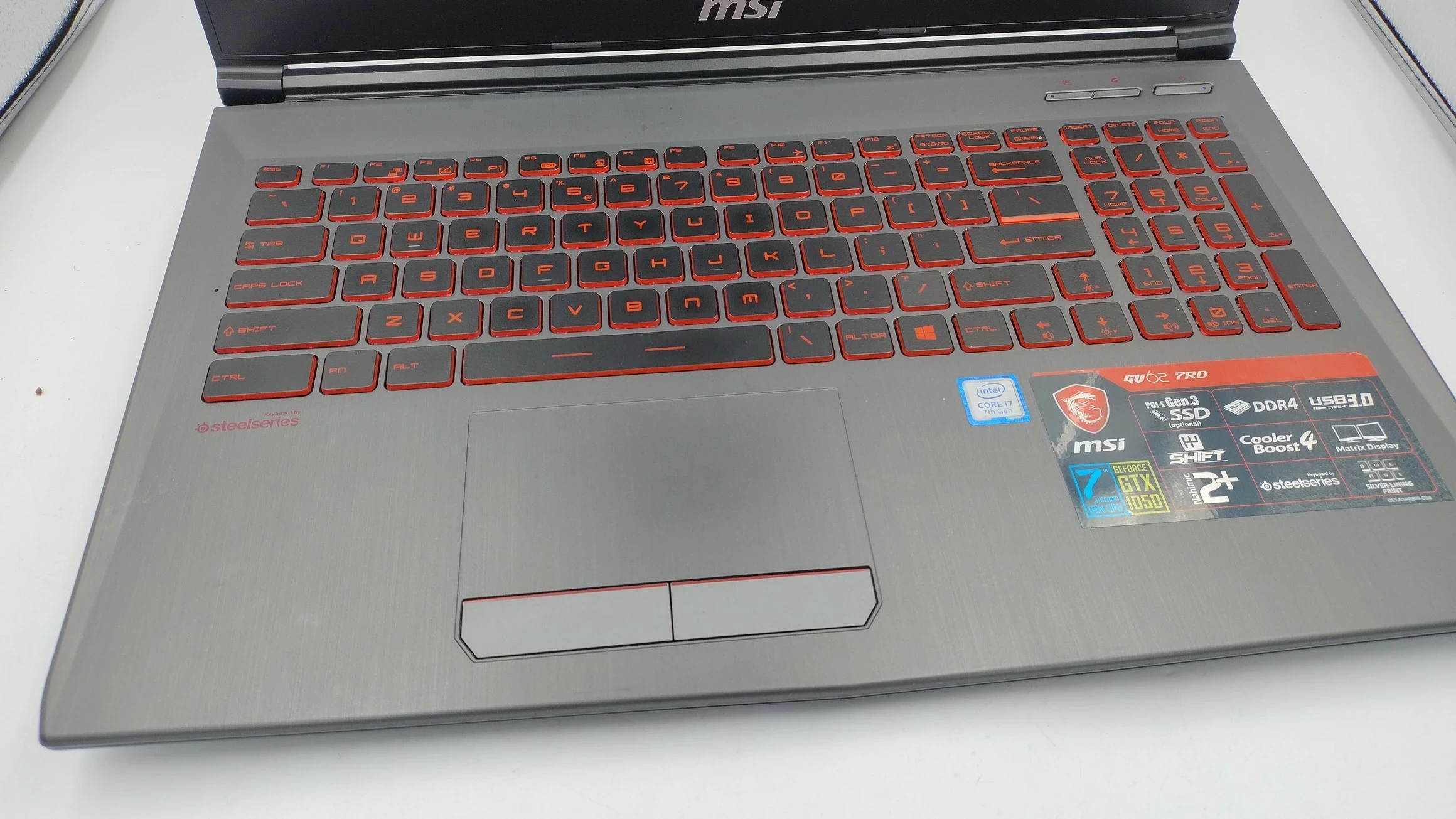 laptop-gamingowy-msi-gl62-7rd-stan-uzywany