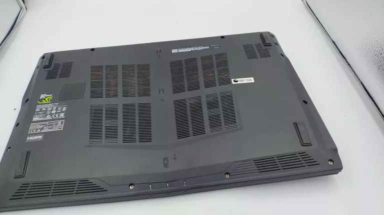 laptop-gamingowy-msi-gl62-7rd-rozdzielczosc-px-inna