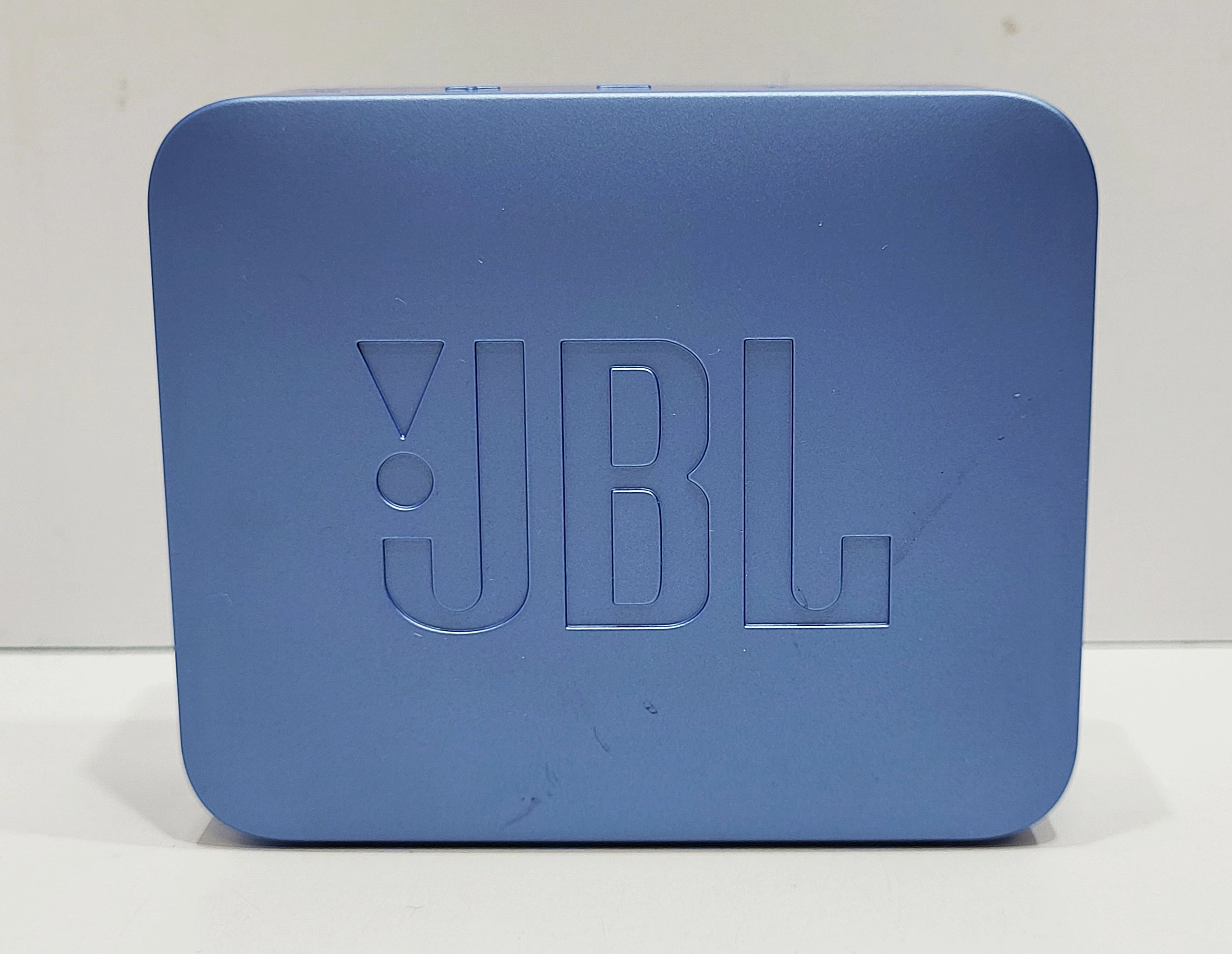 glosnik-jbl-funkcje-odpornosc-na-zachlapanie