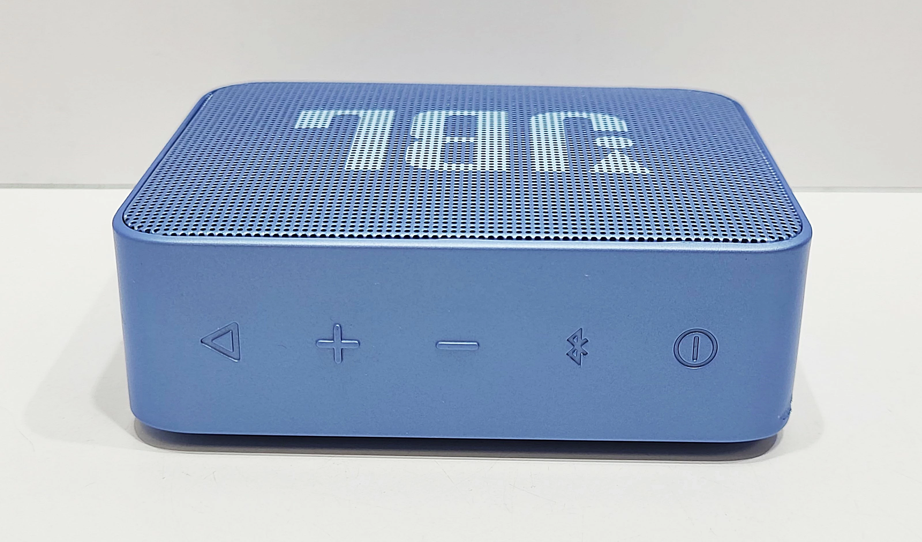 glosnik-jbl-kolor-niebieski