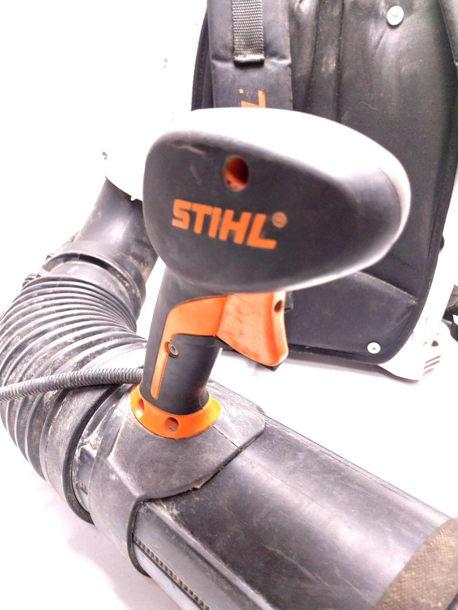 dmuchawa-plecakowa-spalinowa-stihl-br-450-2022-rura-i-szelki-product-id-e5b9bc3b-a32c-43ad-a434-388f23e685d4