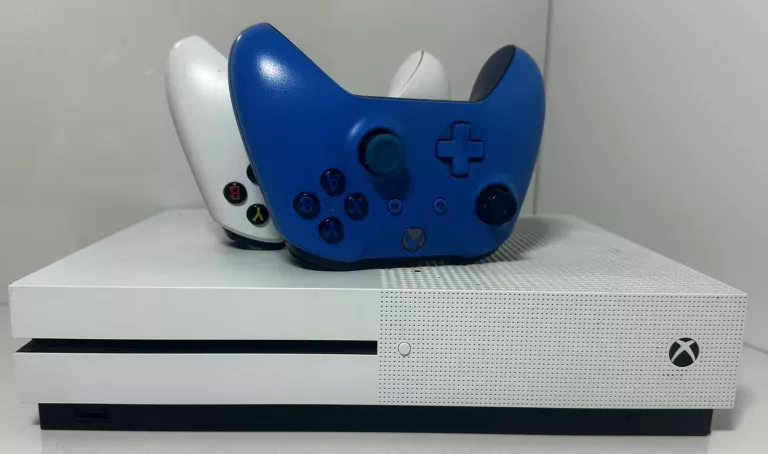 KONSOLA XBOX ONE S
