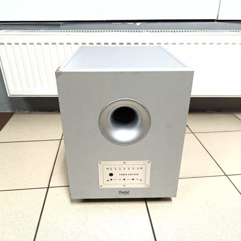 SUBWOOFER AKTYWNY TEUFEL CONCEPT MAGNUM POWER EDITION B/N