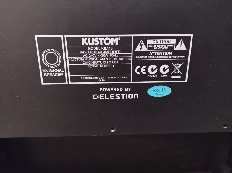 WZMACNIACZ BASOWY DO GITARY KUSTOM KBA-16 CELESTION 30W