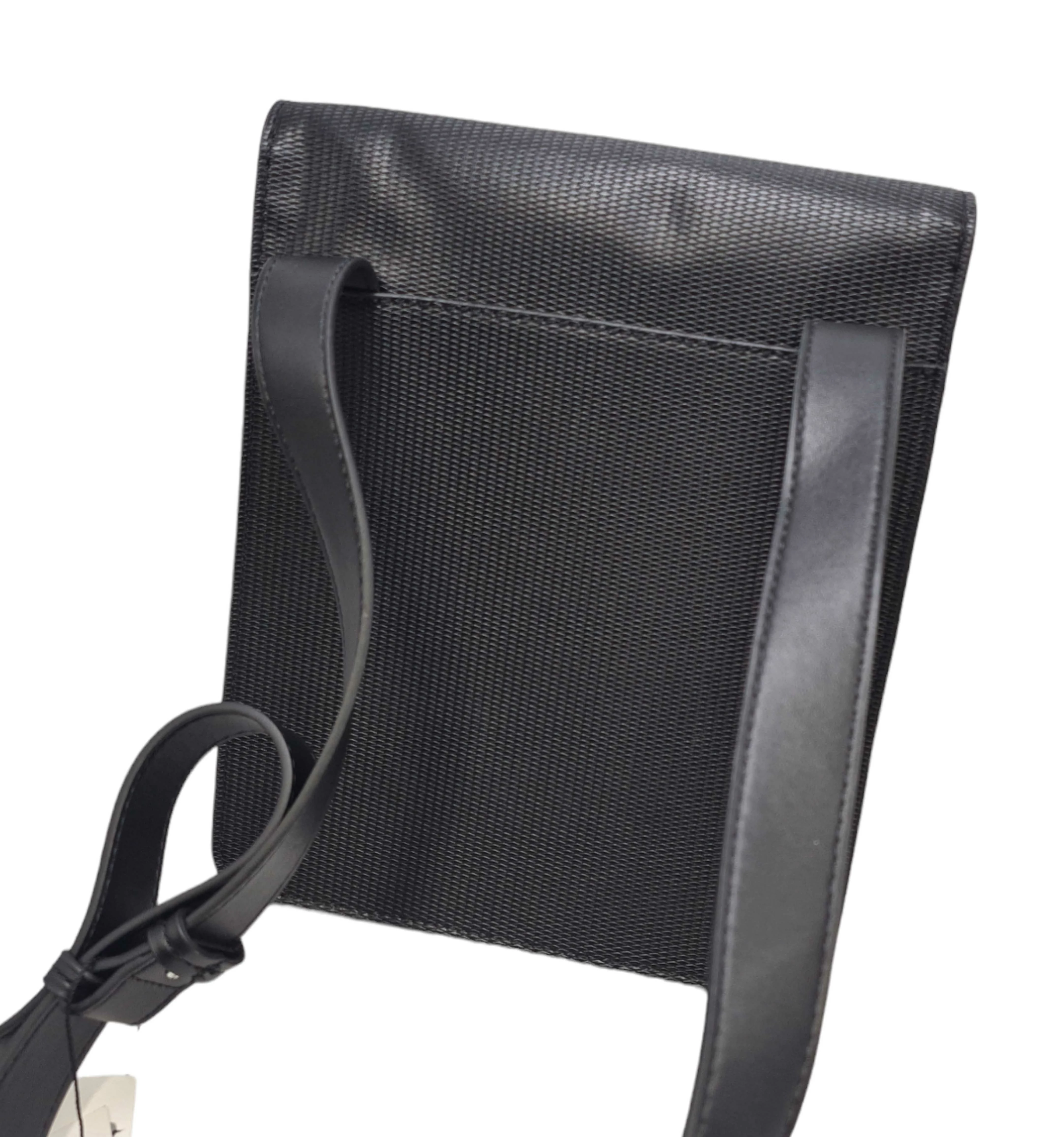 nerka-meska-calvin-klein-stan-11323-238058