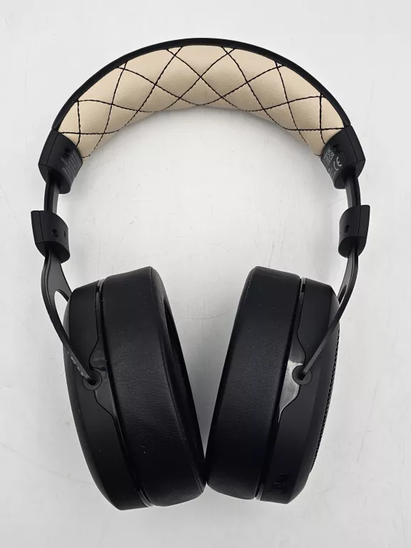 SŁUCHAWKI BEZPRZEWODOWE CORSAIR HS70 PRO WIRELESS CREAM