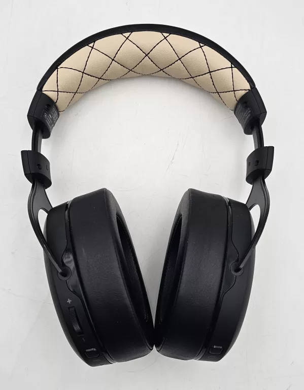 SŁUCHAWKI BEZPRZEWODOWE CORSAIR HS70 PRO WIRELESS CREAM