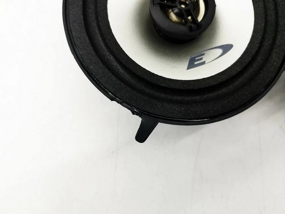 glosniki-samochodowe-alpine-sxe-1325s-konstrukcja-dwudrozne