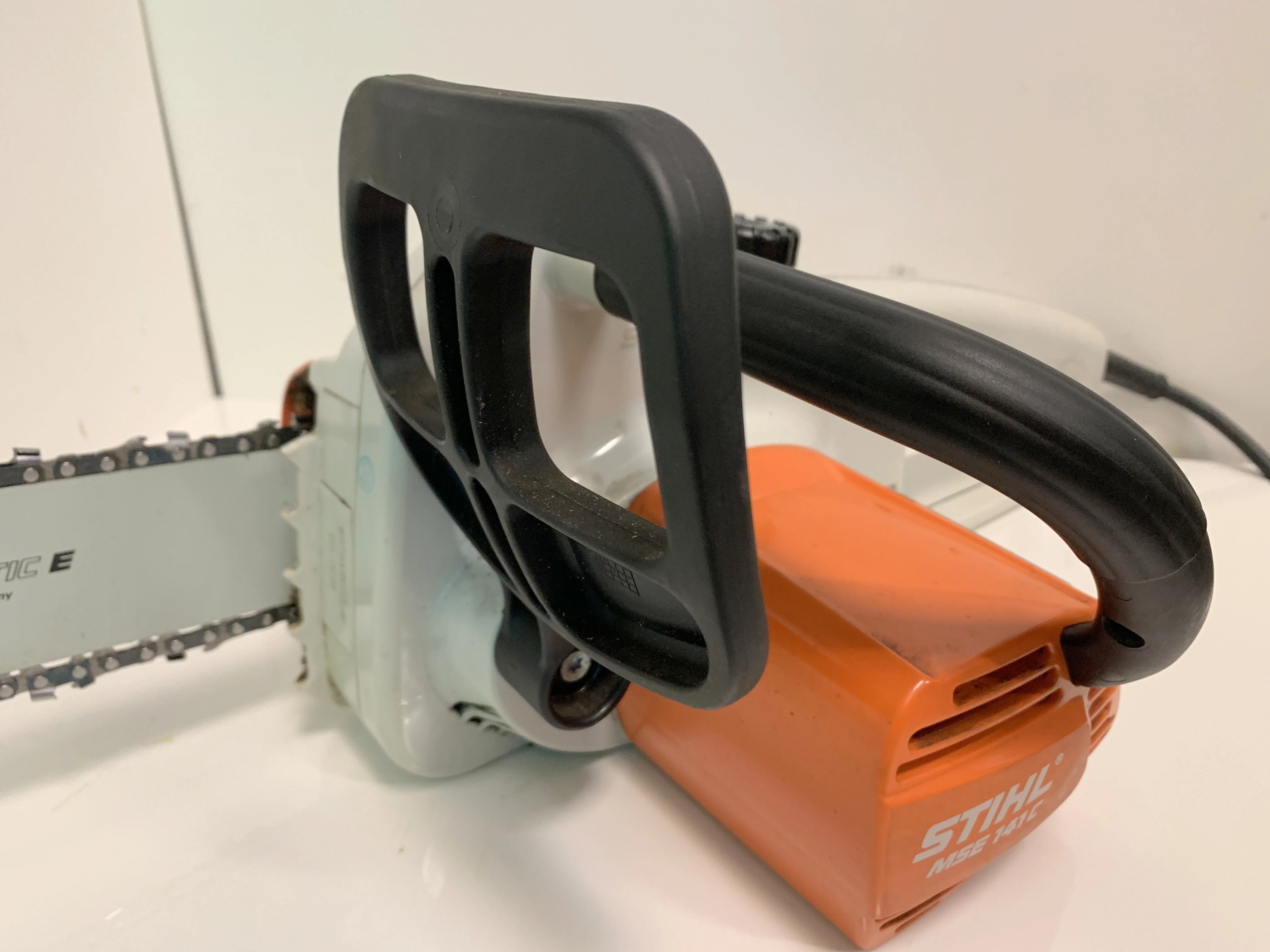 pilarka-elektryczna-stihl-mse-141-c-q-1400-w-polecam-marka-stihl