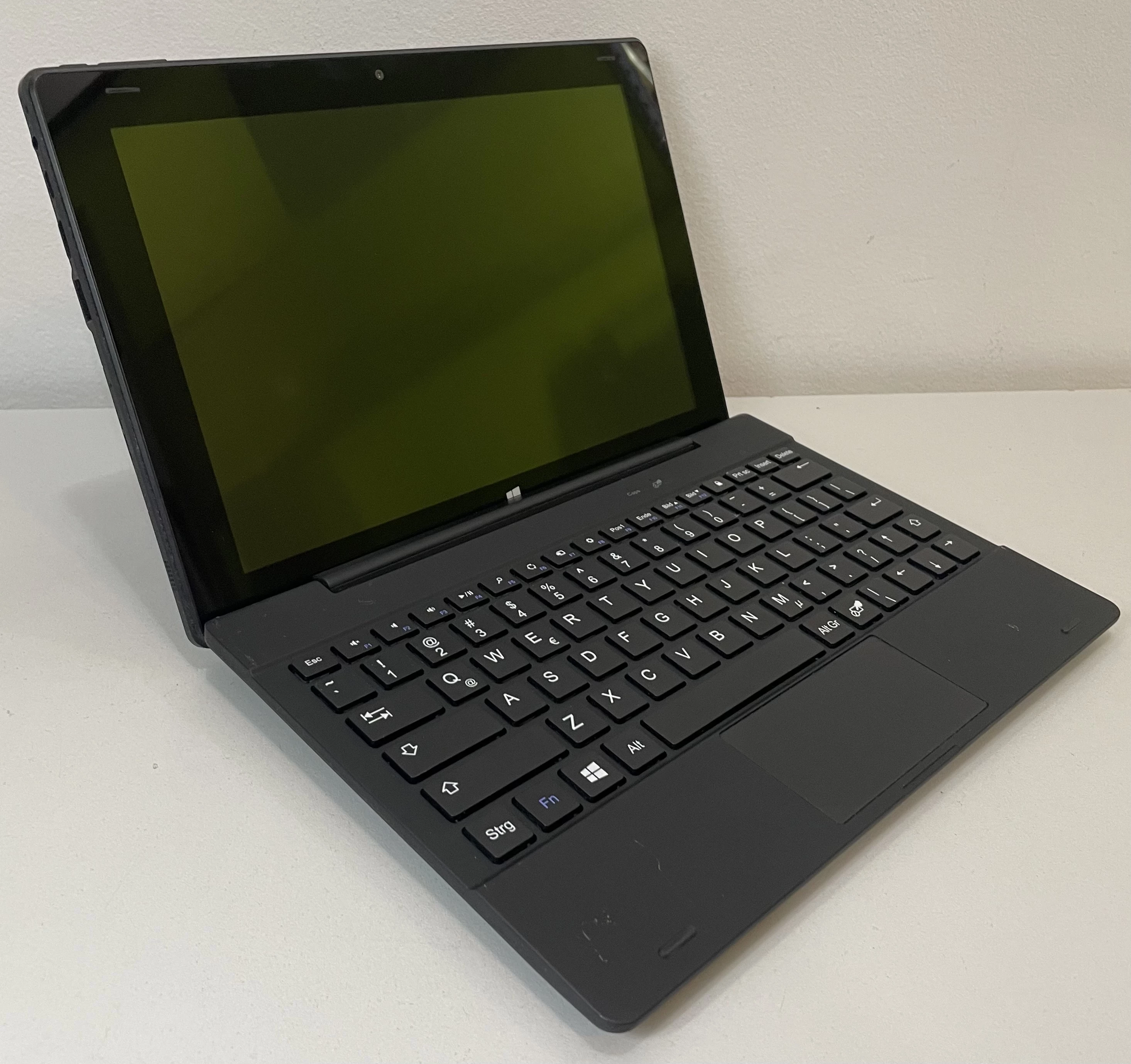 tabletnootebook-trekstor-surftab-twin-101-stan-uszkodzony