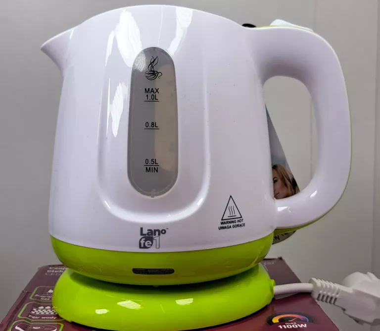 czajnik-elektryczny-lano-fe1-ceg0111-1100-w-bialy-stan-uzywany