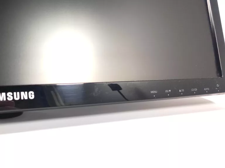 MONITOR LED SAMSUNG S22D300HY 22 " 1920 X 1080 PX TN