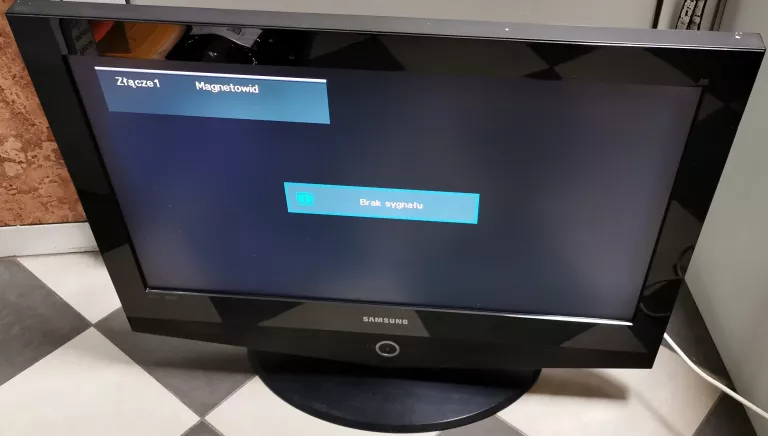 TELEWIZOR SAMSUNG LE32R32B