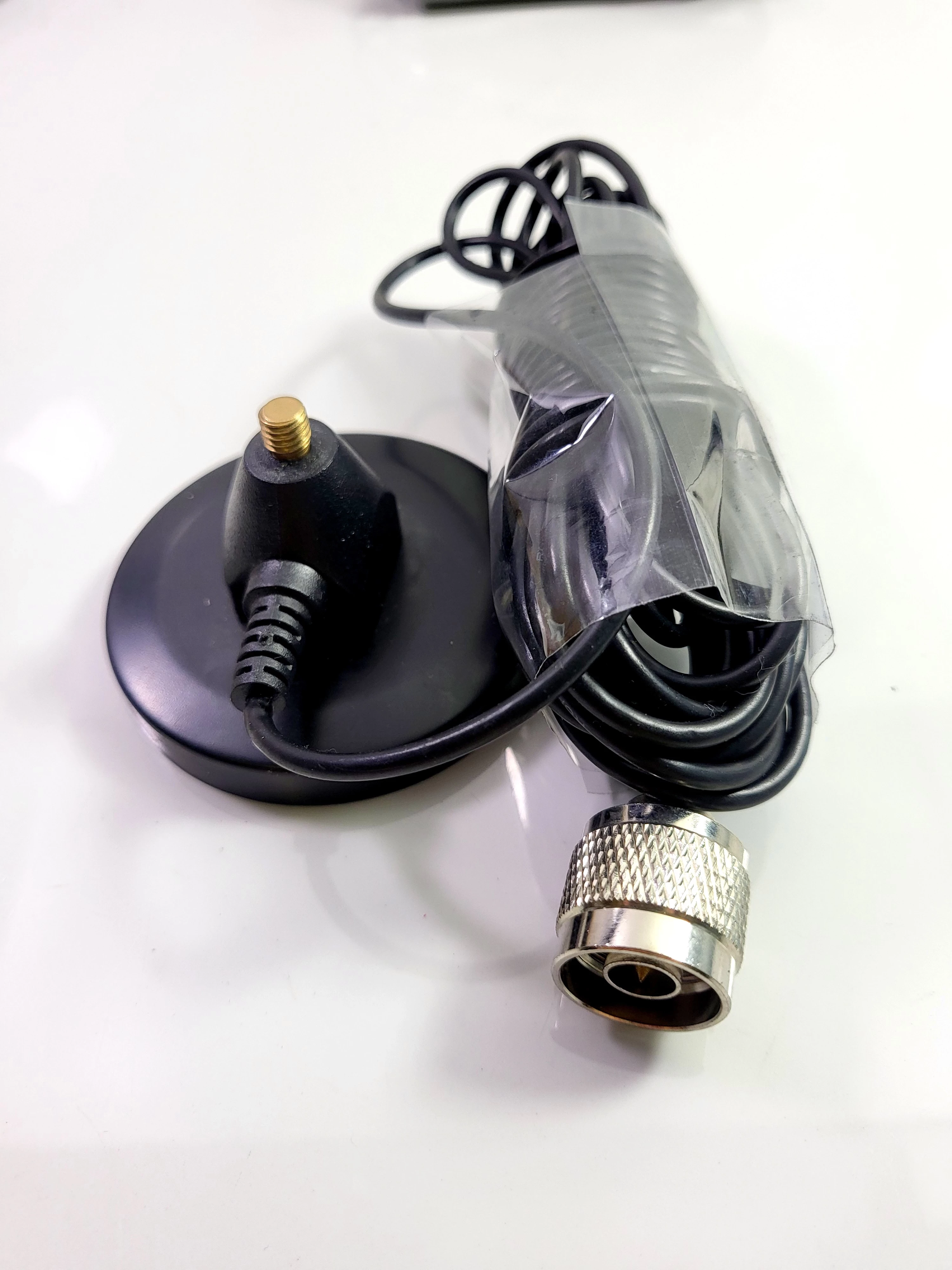 mocny-wzmacniacz-sygnalu-gsm-2g-3g-4g-lte-anteny-ean-gtin-6939808638334