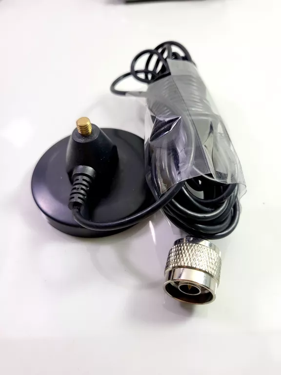 mocny-wzmacniacz-sygnalu-gsm-2g-3g-4g-lte-anteny-ean-gtin-6939808638334