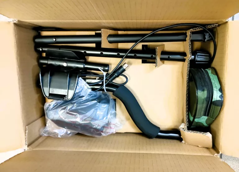 WYKRYWACZ METALI DETEKTOR QUICK SHOOTER GC-1032