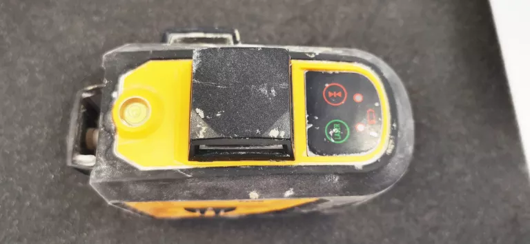 laser-krzyzowy-nivel-system-cl3d-pelny-komplet-walizka-kod-producenta-cl3d-g