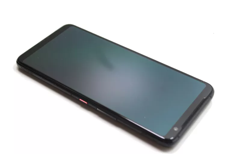 telefon-asus-rog-phone-3-wbudowana-pamiec-128-gb