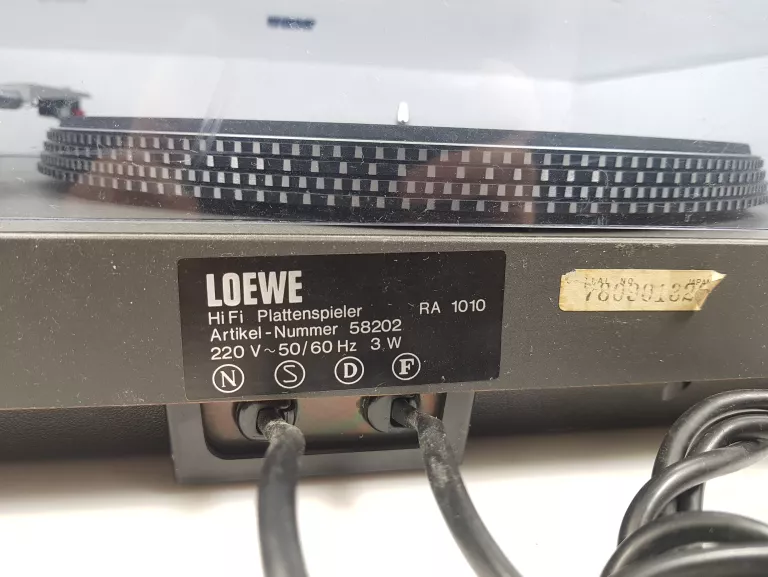 GRAMOFON LOEWE RA 1010 / CEC BD 5200