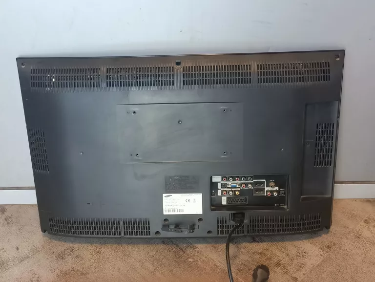 TELEWIZOR 26" SAMSUNG LE26A330J1 (BRAK PILOTA) !OPIS!