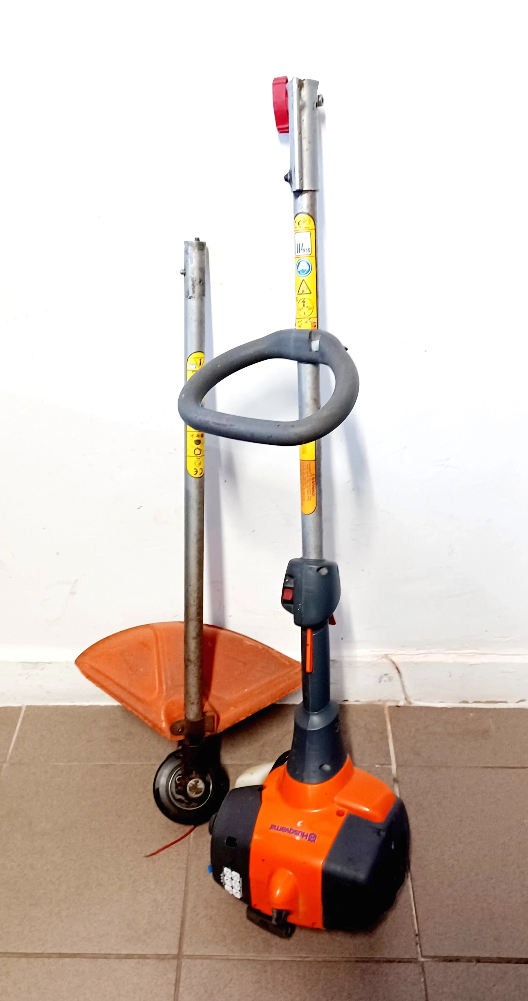 kosa-podkaszarka-husqvarna-spalinowa-128ld-wolnosci-2-nisko