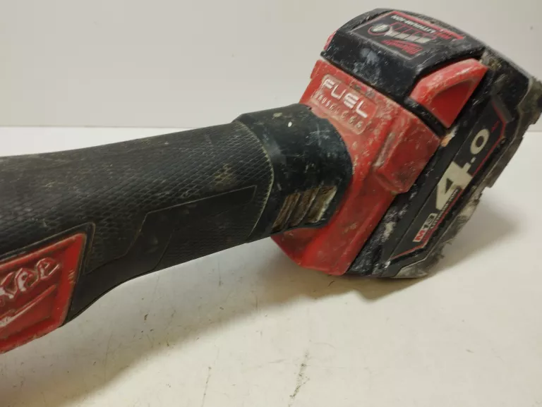 SZLIFIERKA KĄTOWA MILWAUKEE M18 CAG125X-0+AKU