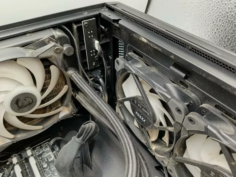 KOMPUTER STACJONARNY I7 10700KF RTX 2060 SUPER 8GB 16GB 256GB SSD Z490 MSI