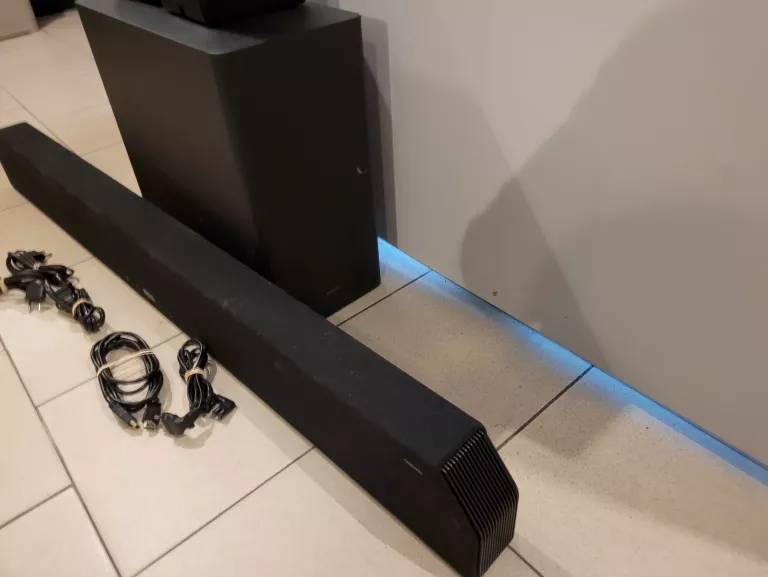 SOUNDBAR SAMSUNG HW-Q950A 11.1.4 KPL BRAK PILOTA!