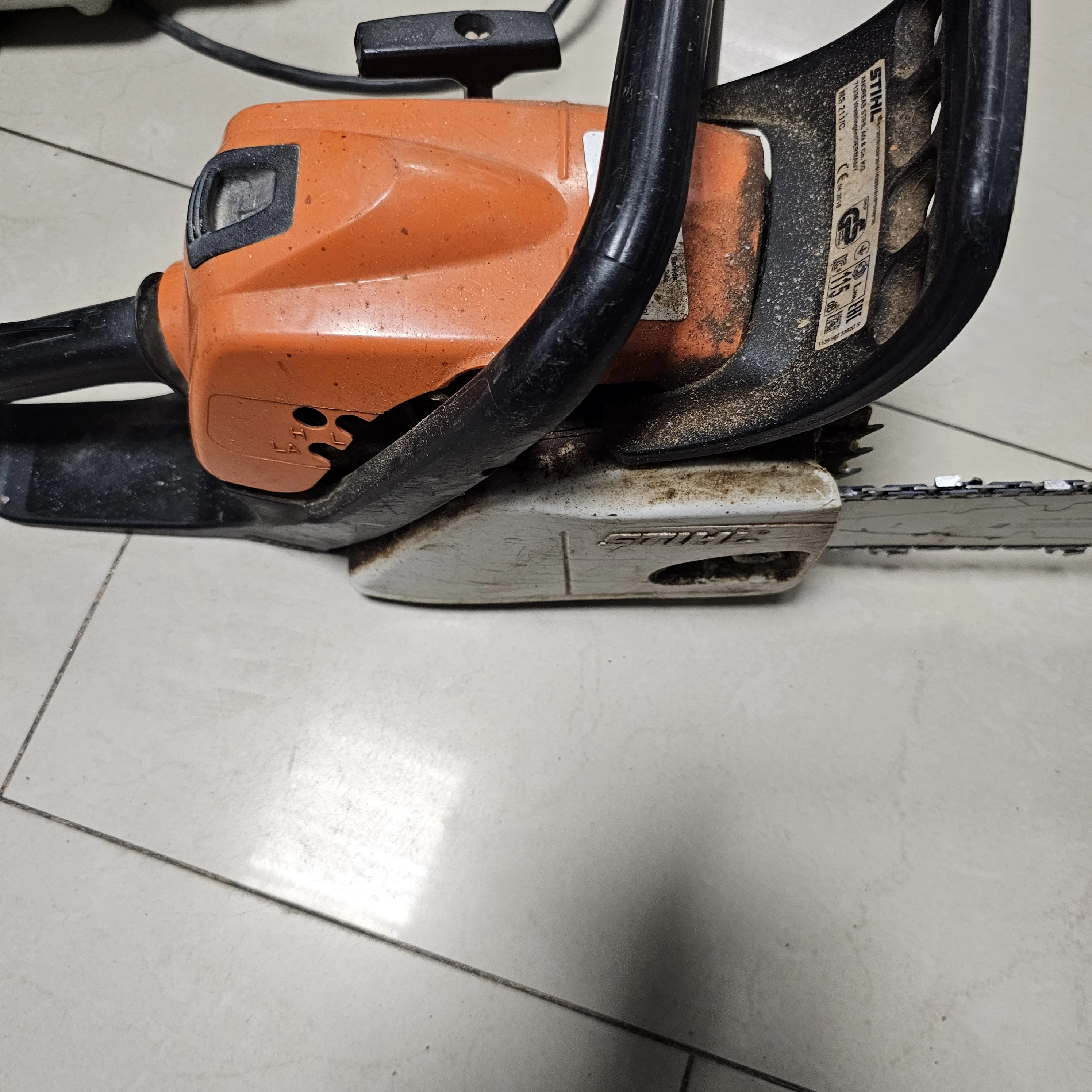PIŁA SPALINOWA STIHL MS211 | Piły łańcuchowe | Loombard.pl